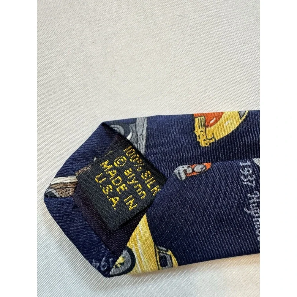 Alynn Neckwear Antique Cars Tie Vintage Classic Cars USA Made Novelty Necktie